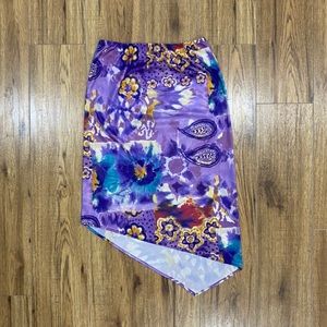 ❌SOLD❌ unique print knee length skirt